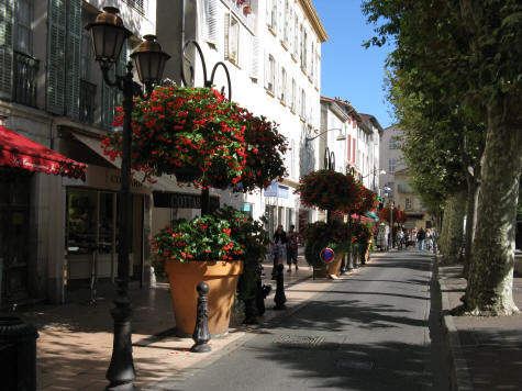 Public Transit in Antibes France
